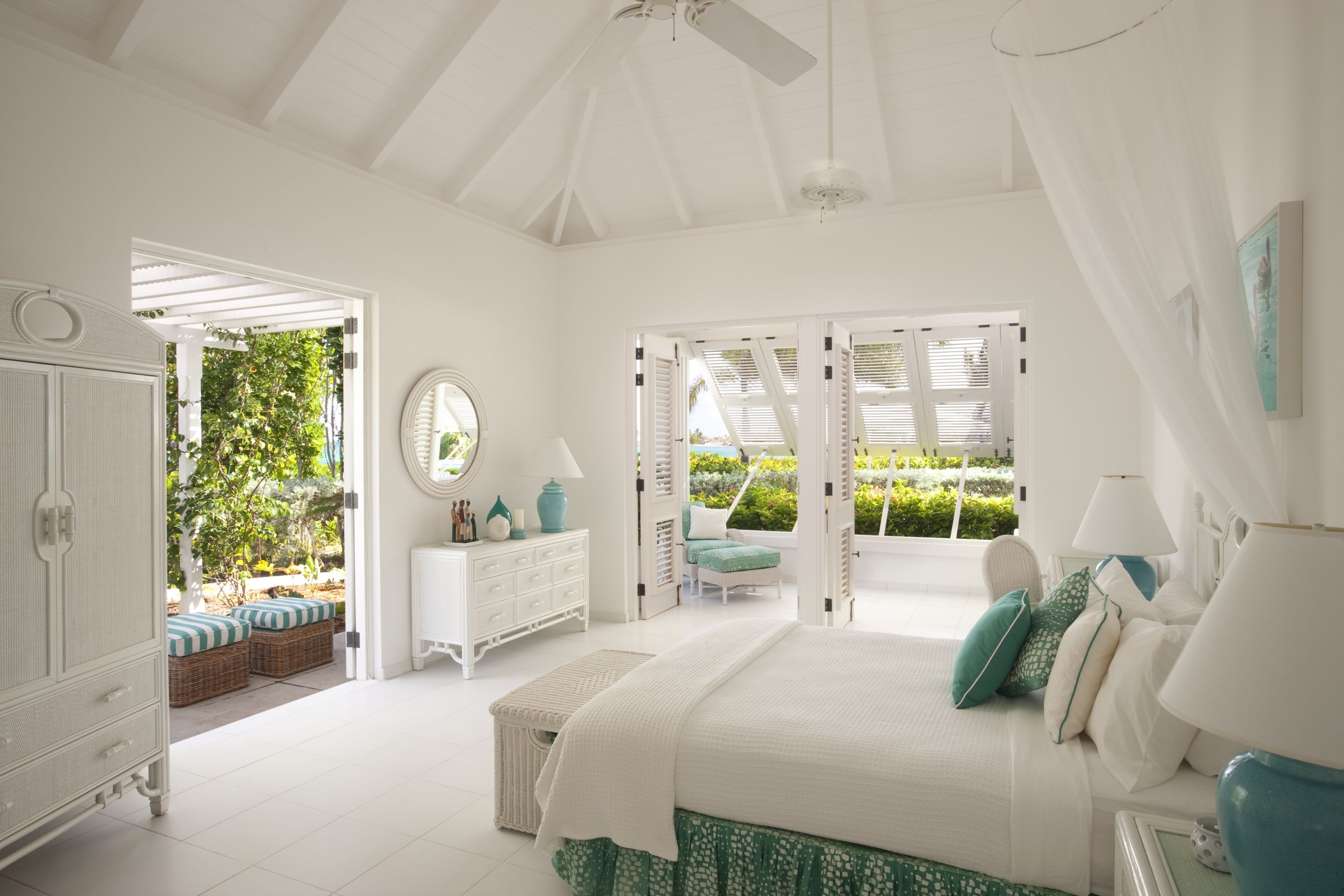 master bedroom of Bannaquit, Antigua