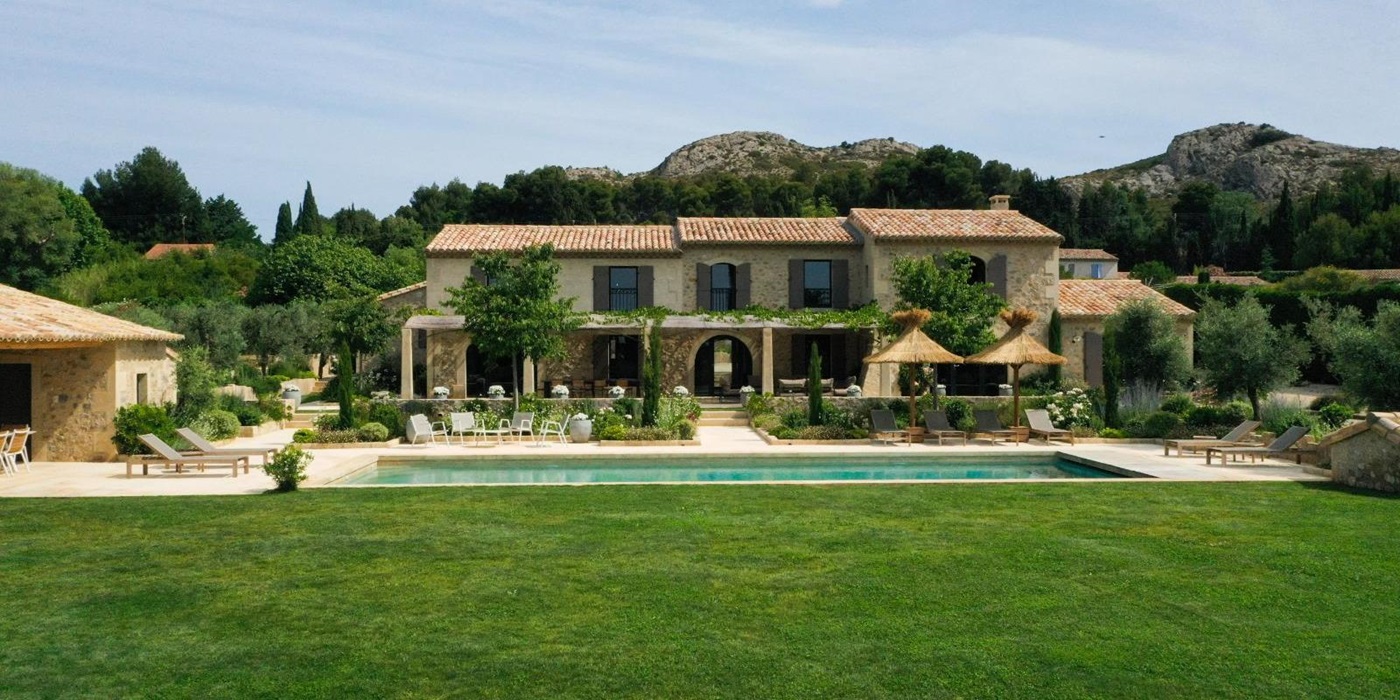 Front View of Mas Maussane in Provence 