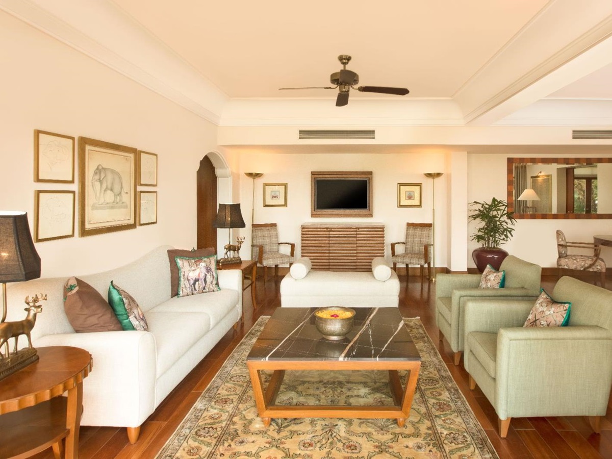 Spacious ananda suite living space in luxury hotel in India
