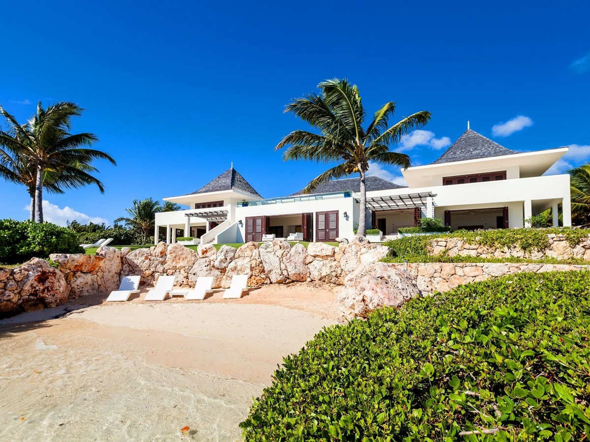 beach of le bleu, anguilla
