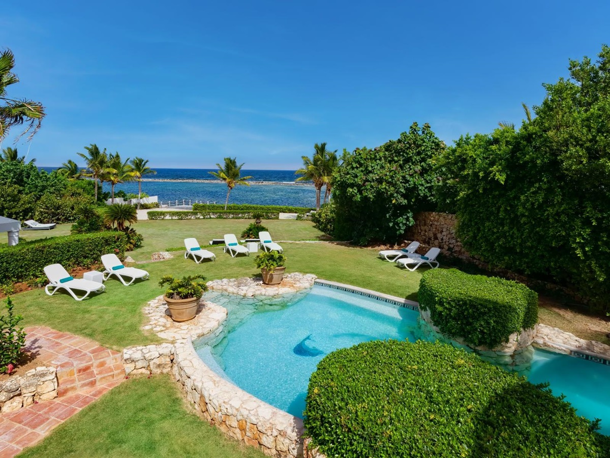 Swimming Pool at Villa Indigo in Anguilla