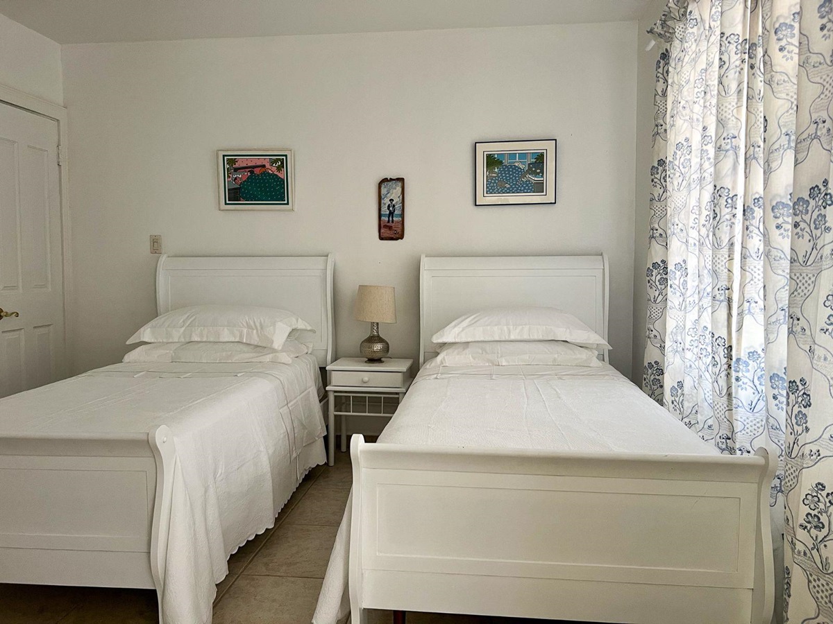 bluff-point-antigua-bedroom-4