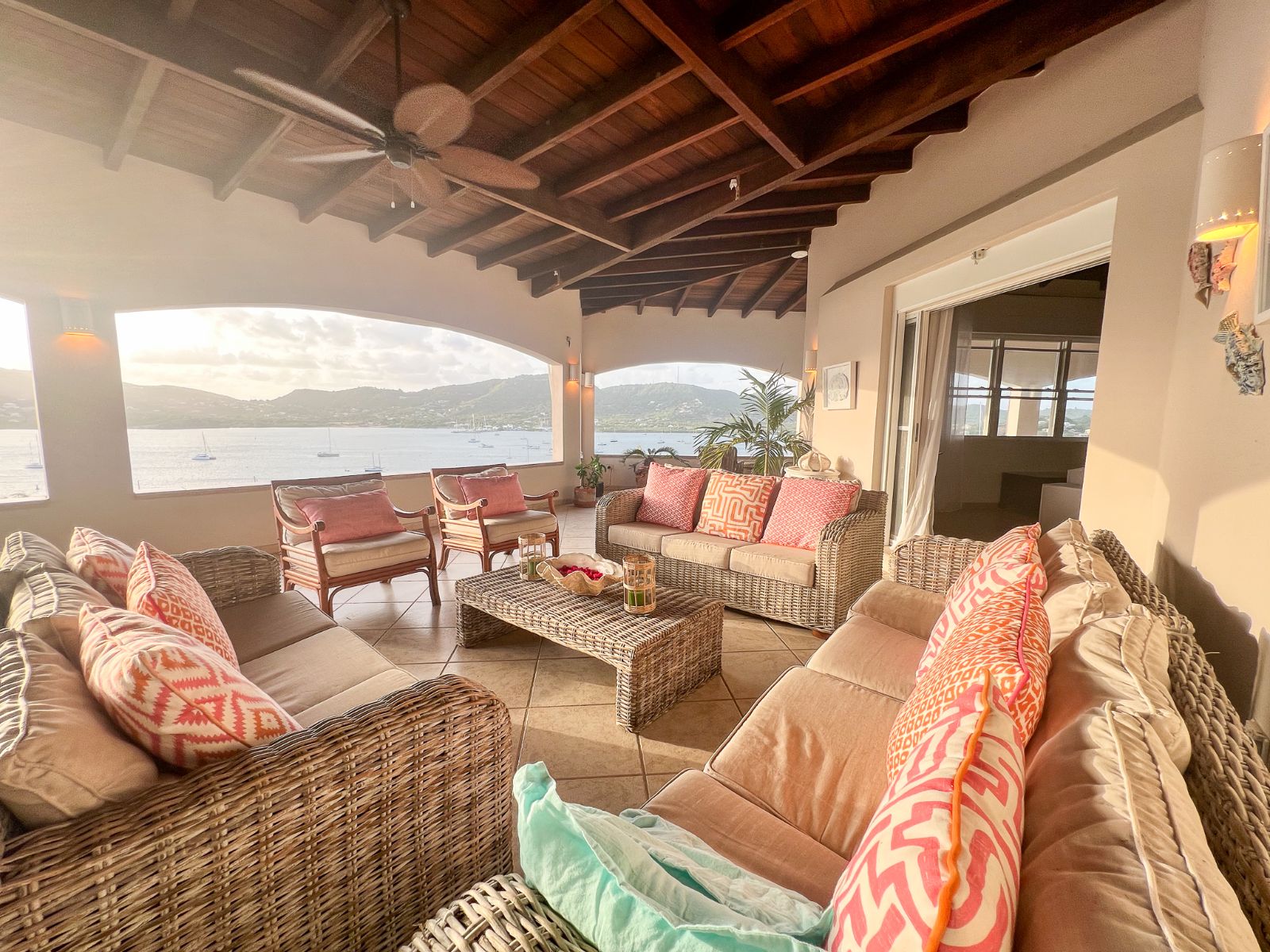 bluff-point-antigua-outdoor-seating