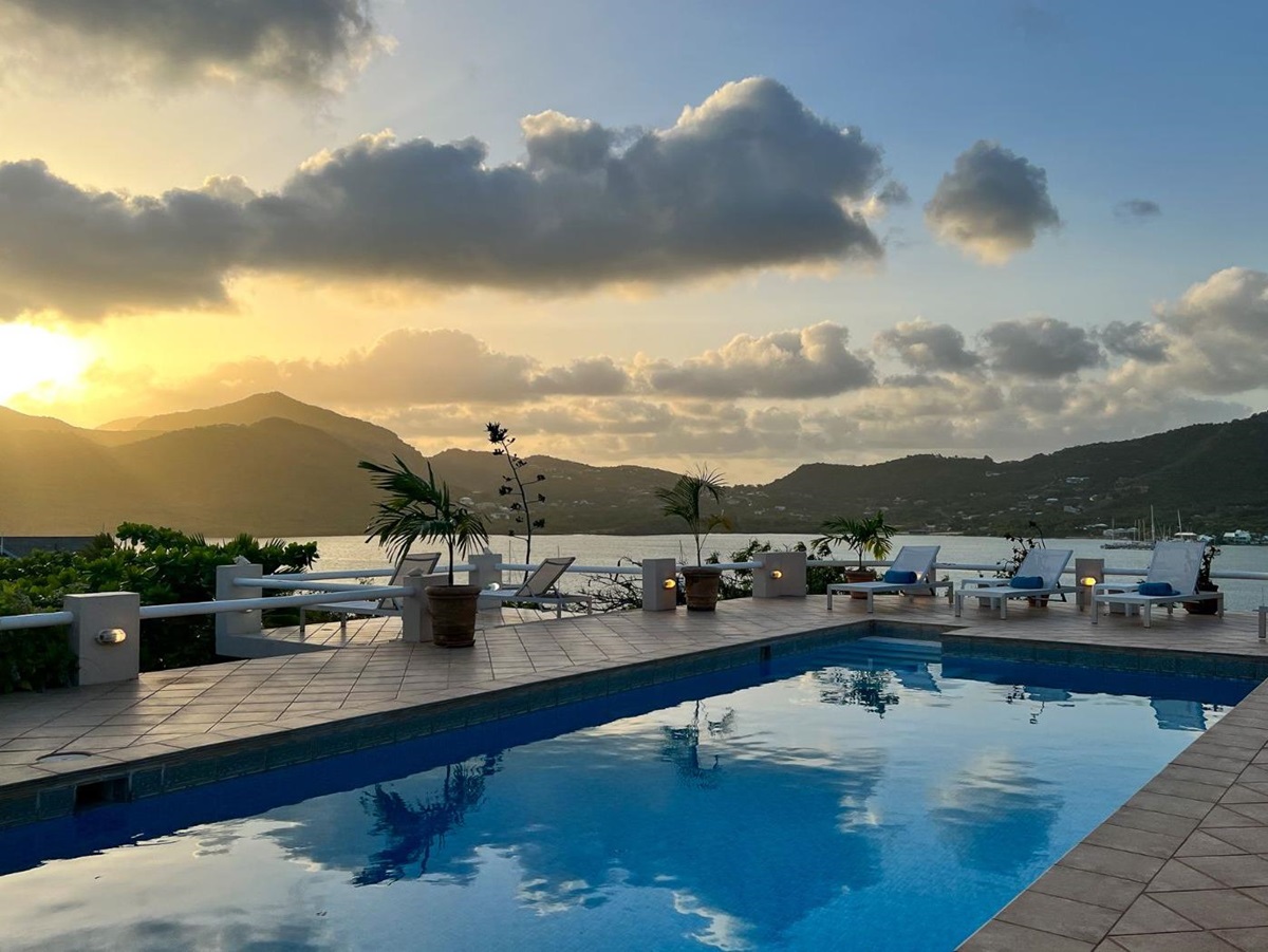 bluff-point-antigua-pool-1-view