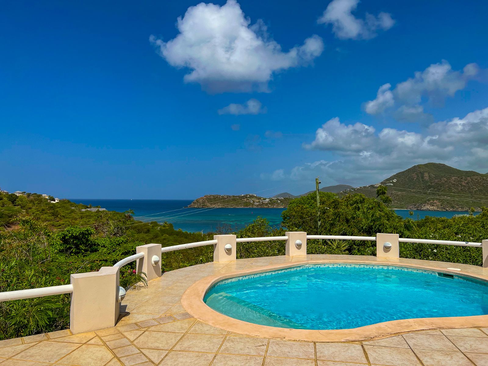 bluff-point-antigua-pool-2