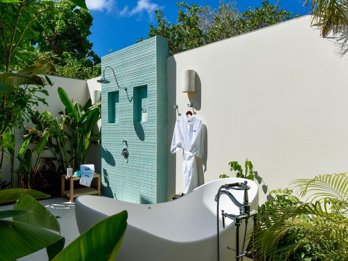 The outdoor bathroom at Evangeline, Antigua