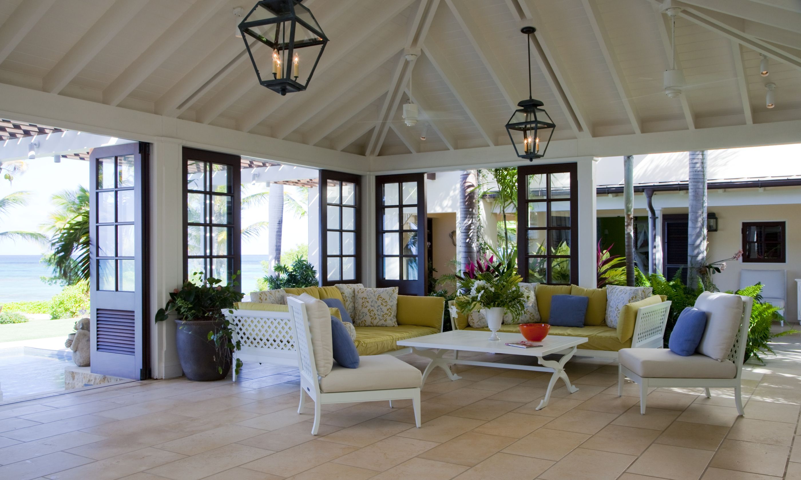Sitting area of Frangipani, Antigua