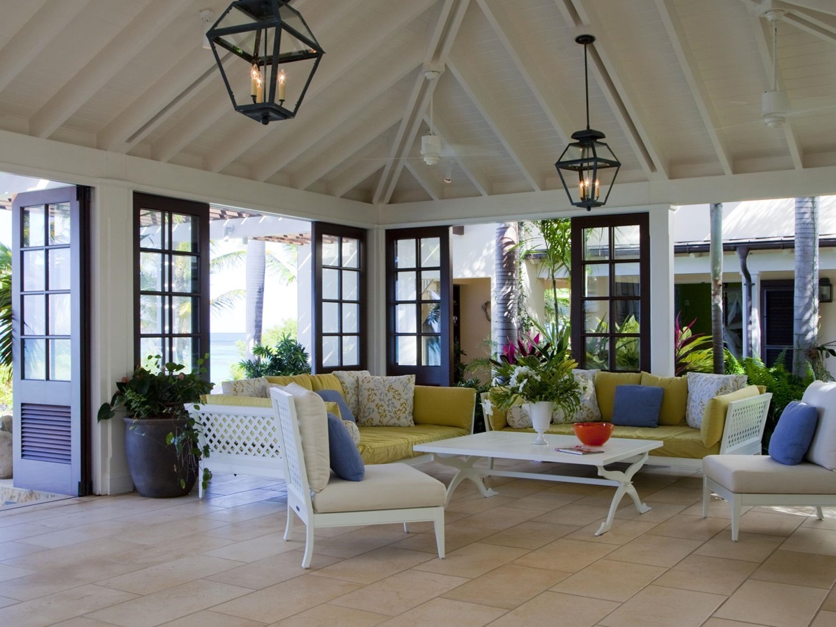 Sitting area of Frangipani, Antigua