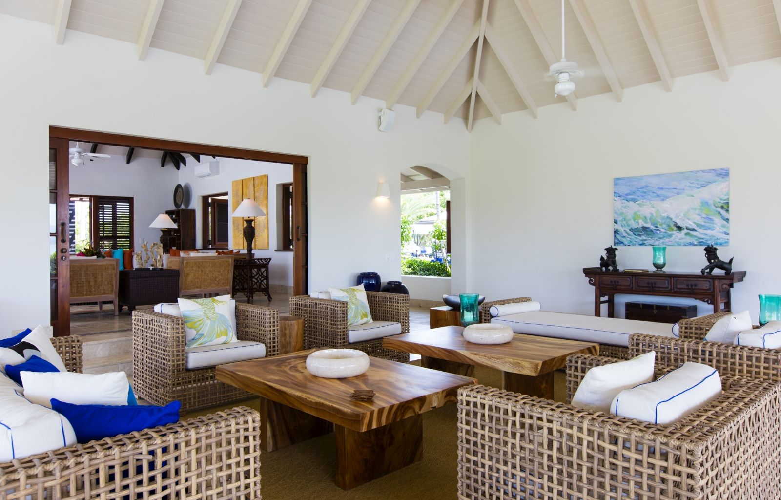 Harbour Heights in Antigua - sitting room