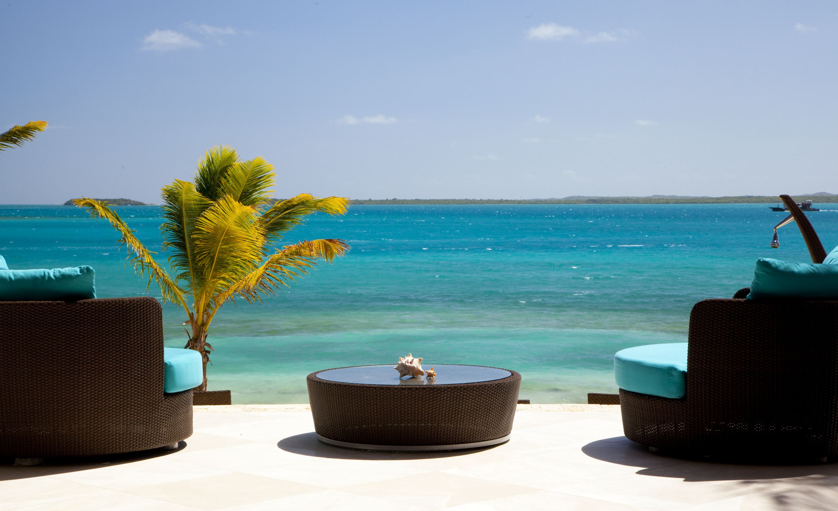 Beach near Lazy Lizard, Antigua