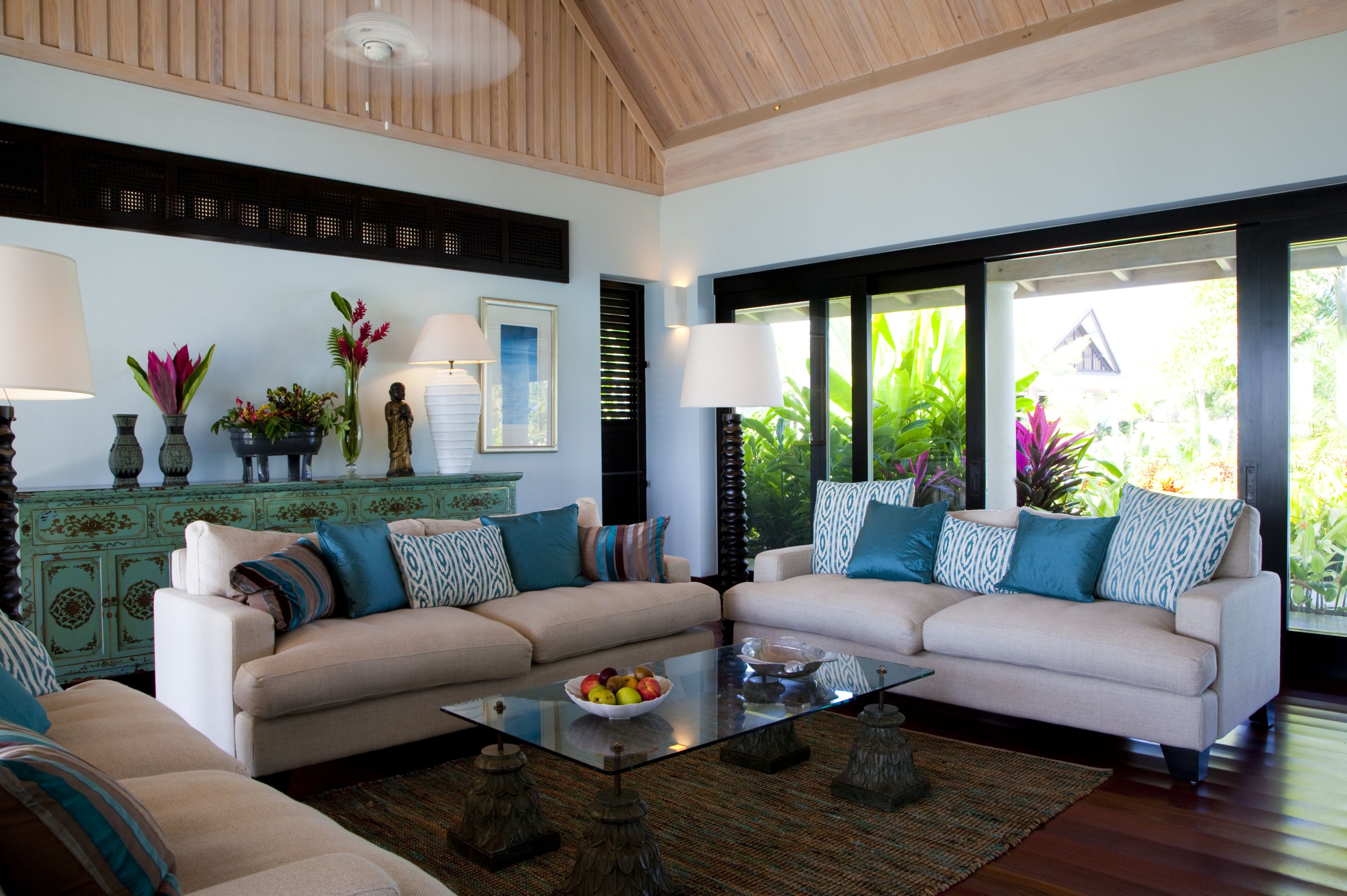 Living area of Lazy Lizard, Antigua