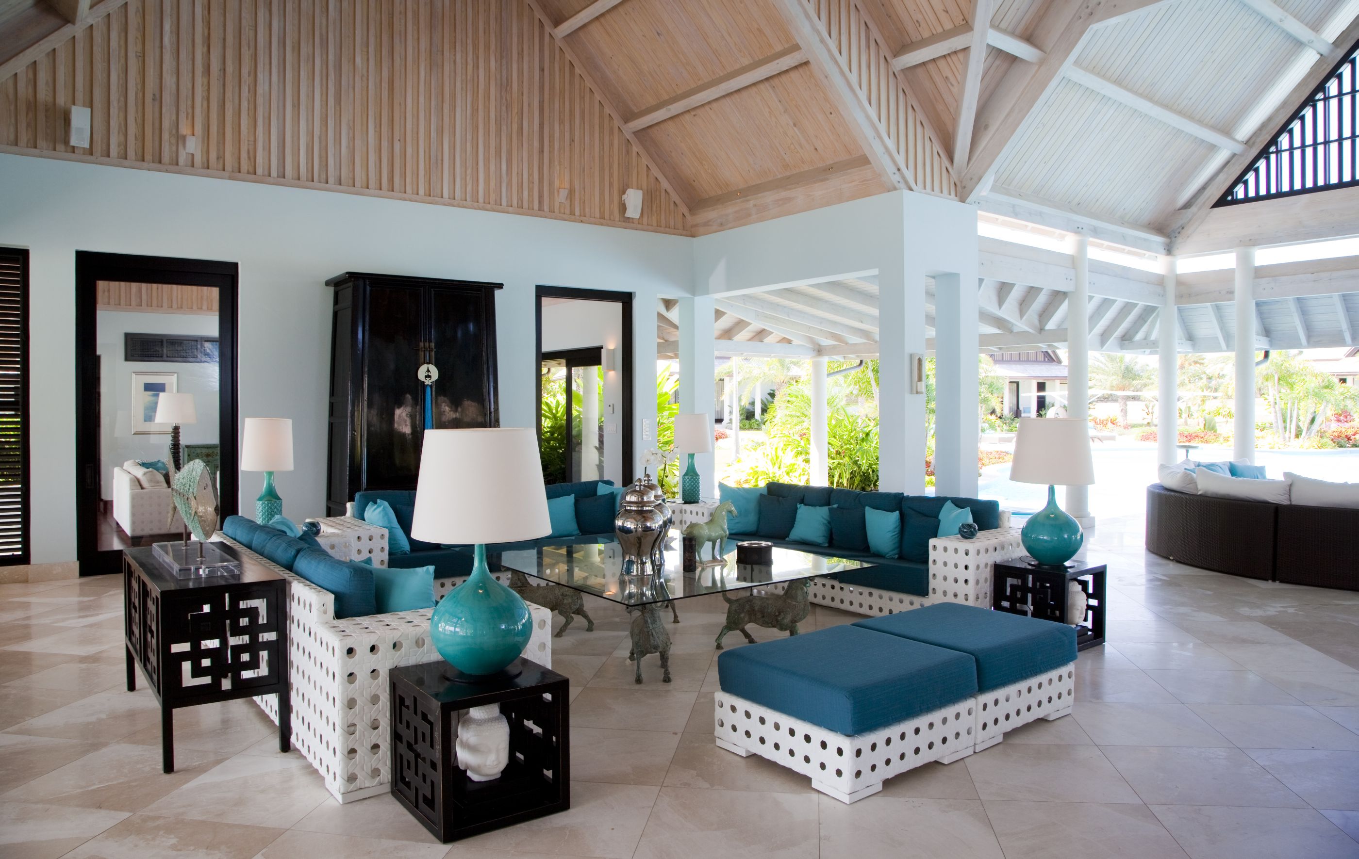 The sitting area of Lazy Lizard, Antigua