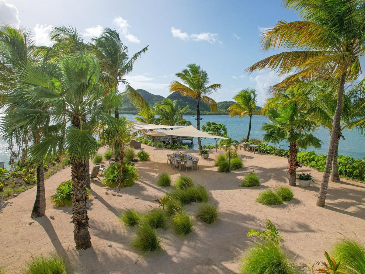 Outdoor Dining View at Palm Point in Antigua