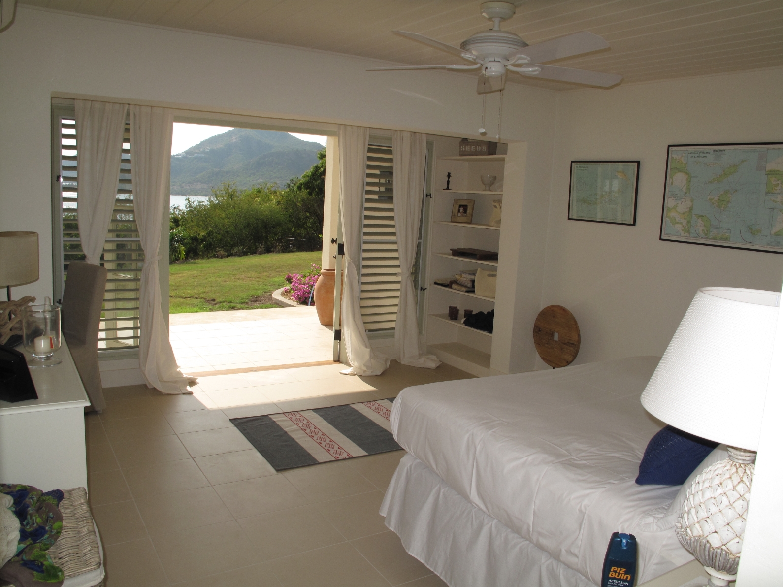 The double bedroom with a view in Pigeon Beach House, Antigua