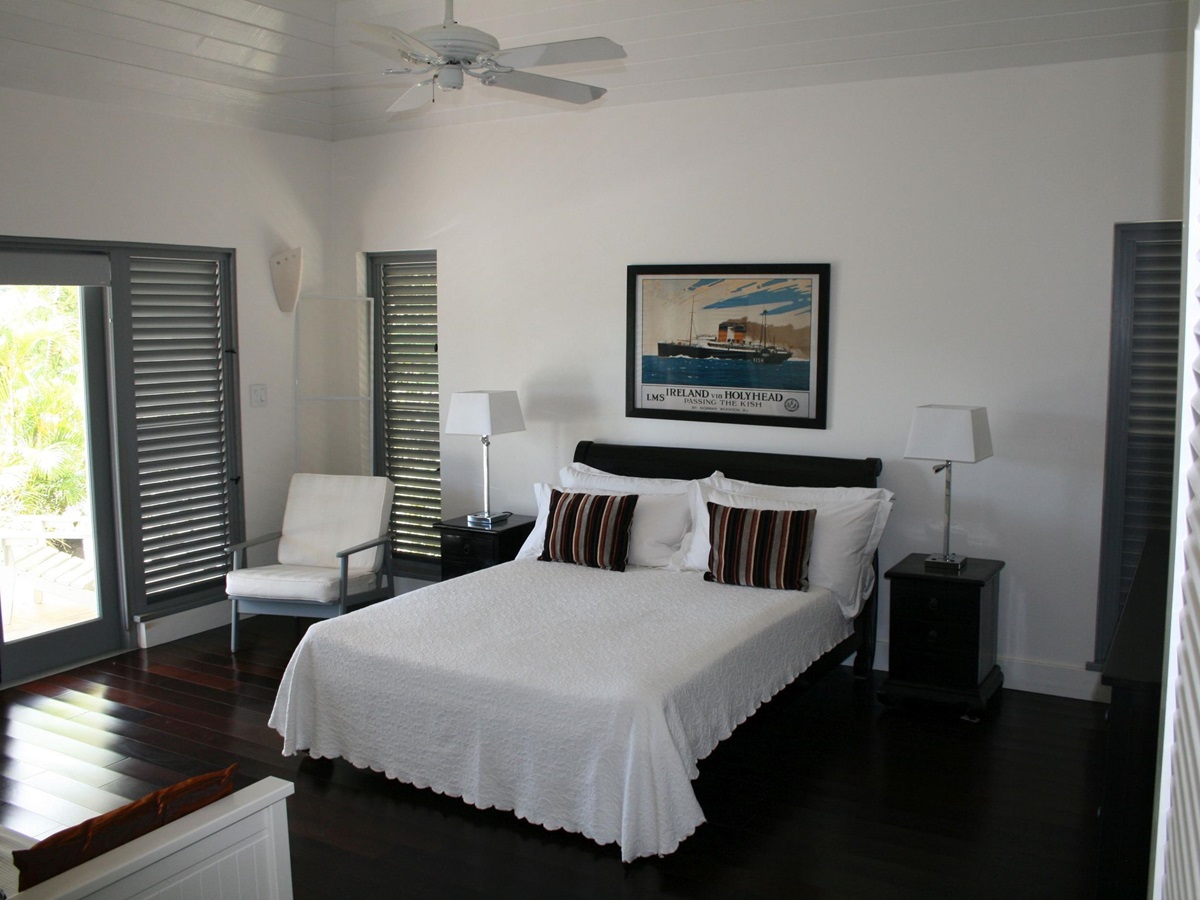 Double bedroom of Hill Club, Antigua