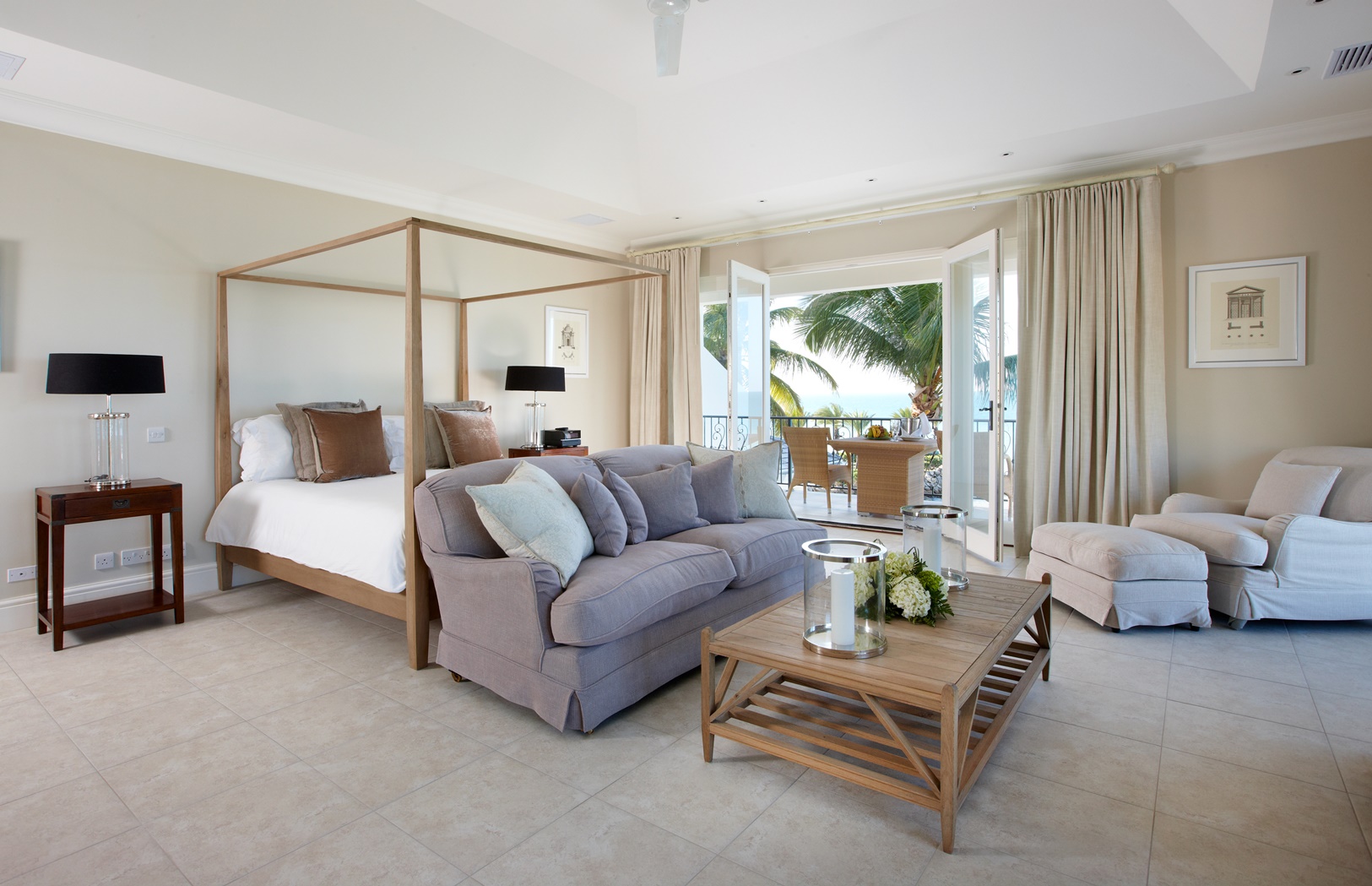 The spacious bedroom at Turtle Cottage in Antigua