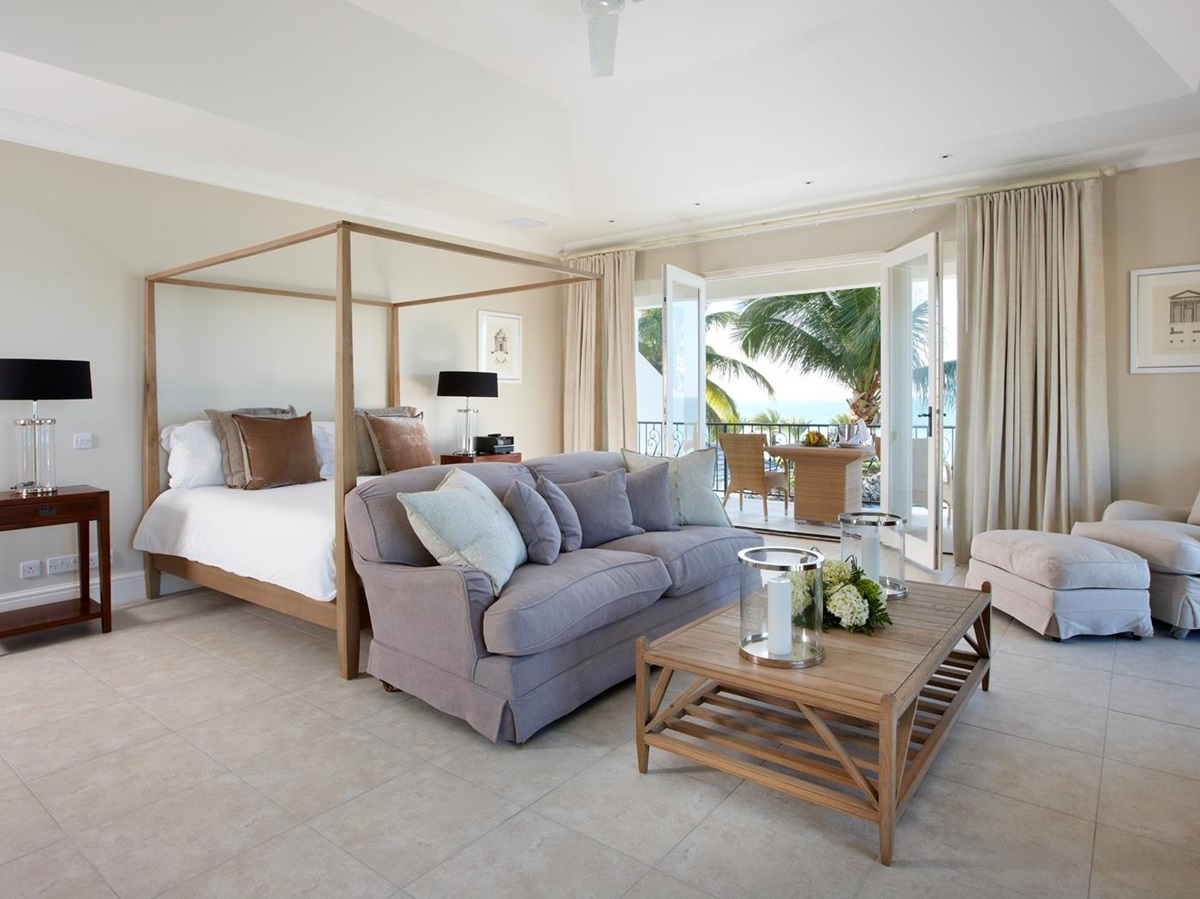 The spacious bedroom at Turtle Cottage in Antigua