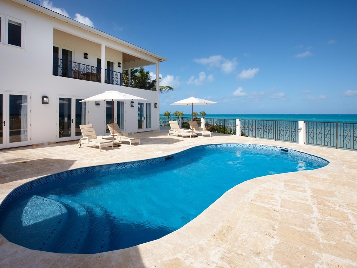 The pool and view at Turtle Cottage in Antigua
