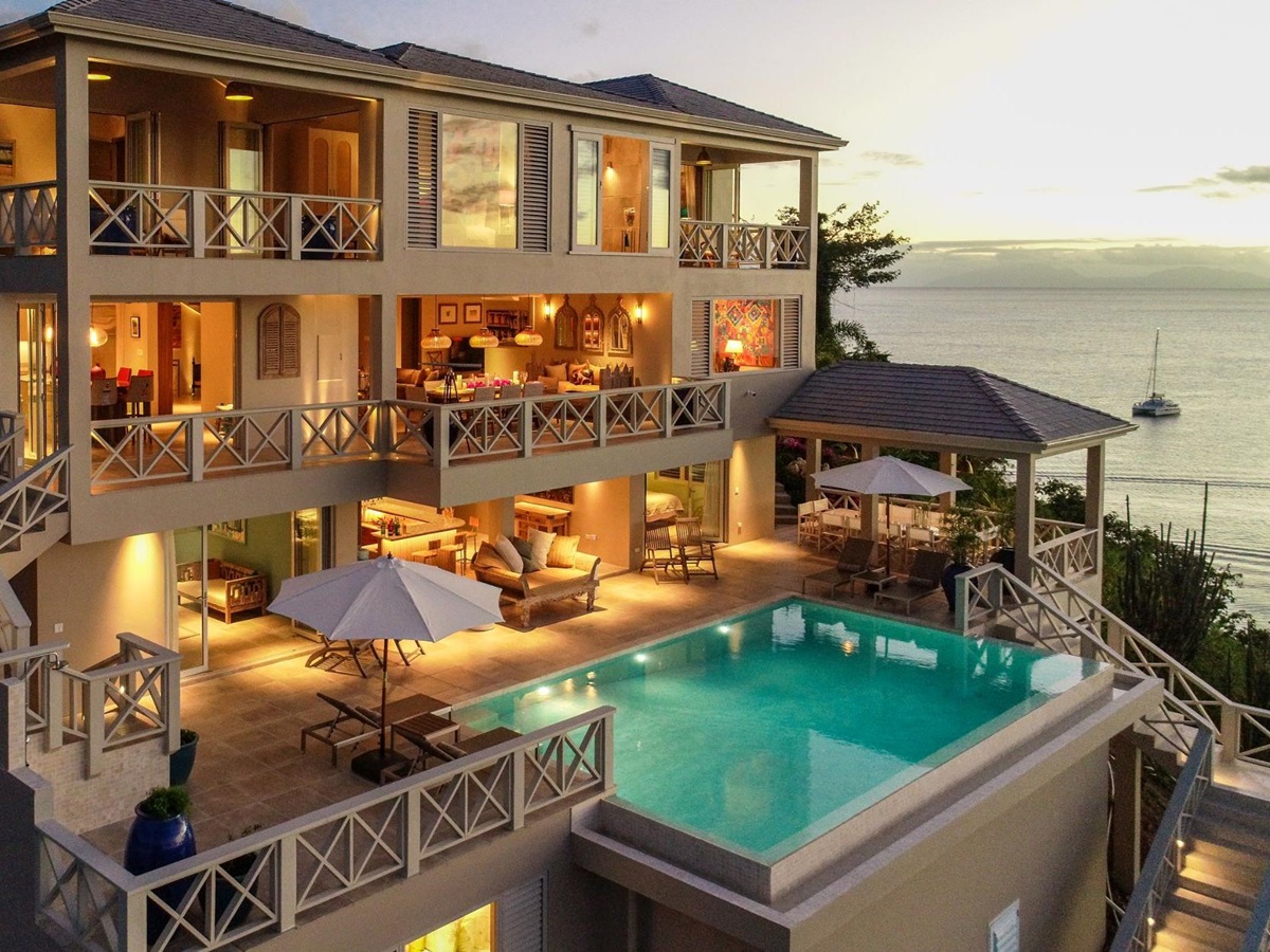 Exterior view of Villa Papillon at sunset
