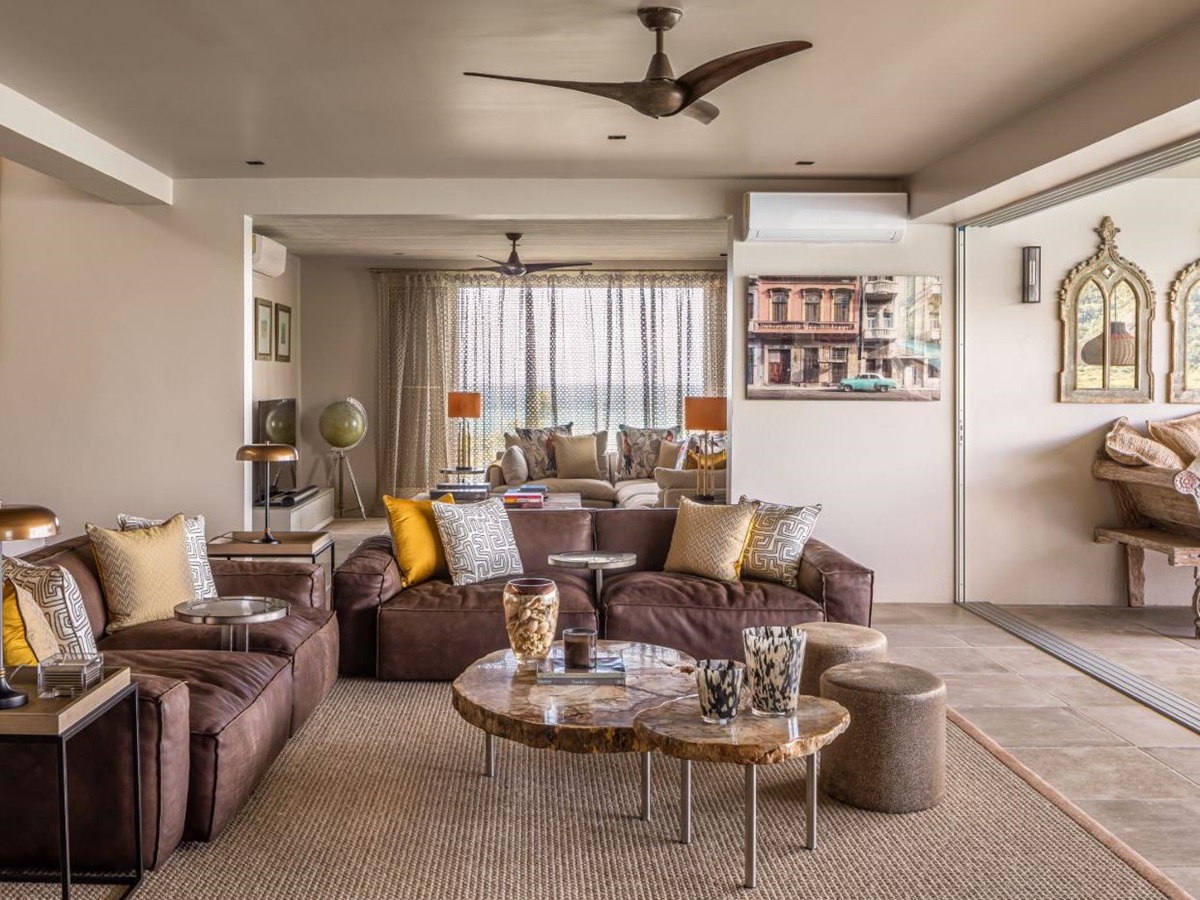 Living room at Villa Papillon