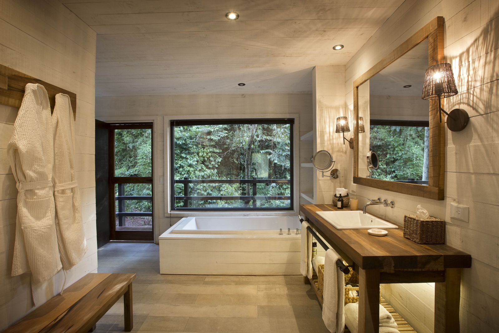 Villa bathroom at Awasi Iguazu in Argentina