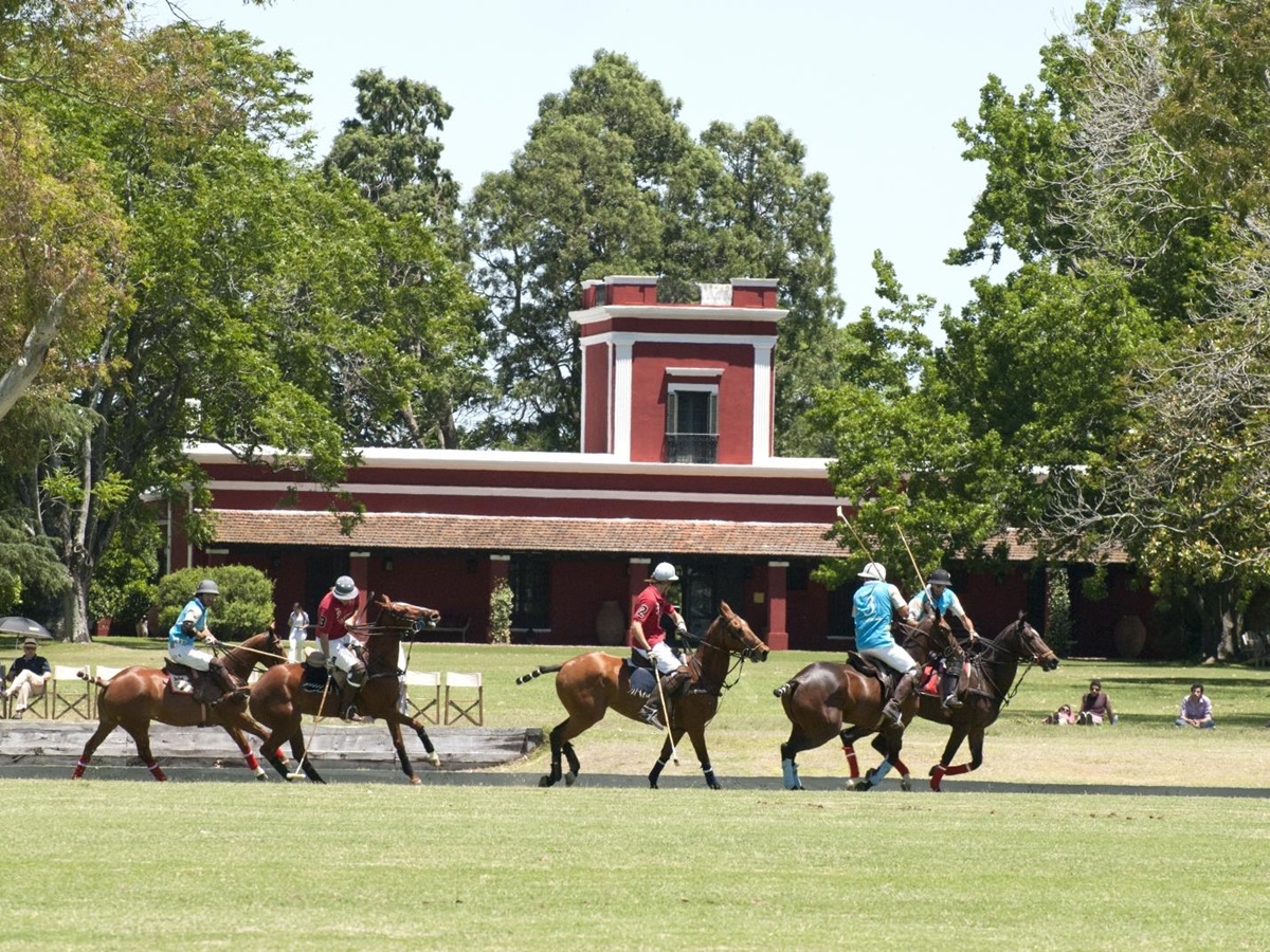 Polo at Estancia La Bamba de Areco in Argentina