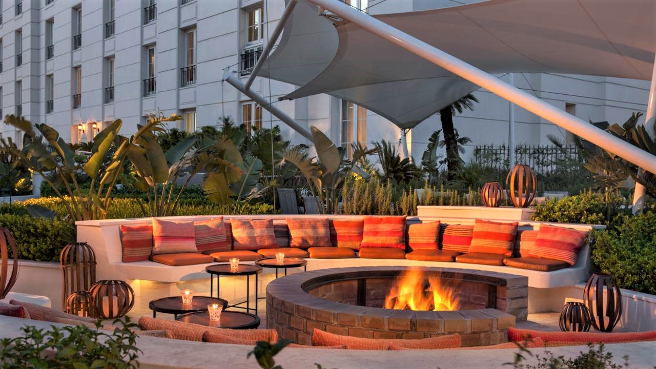 Outdoor terrace and firepit at the Four Seasons Buenos Aires