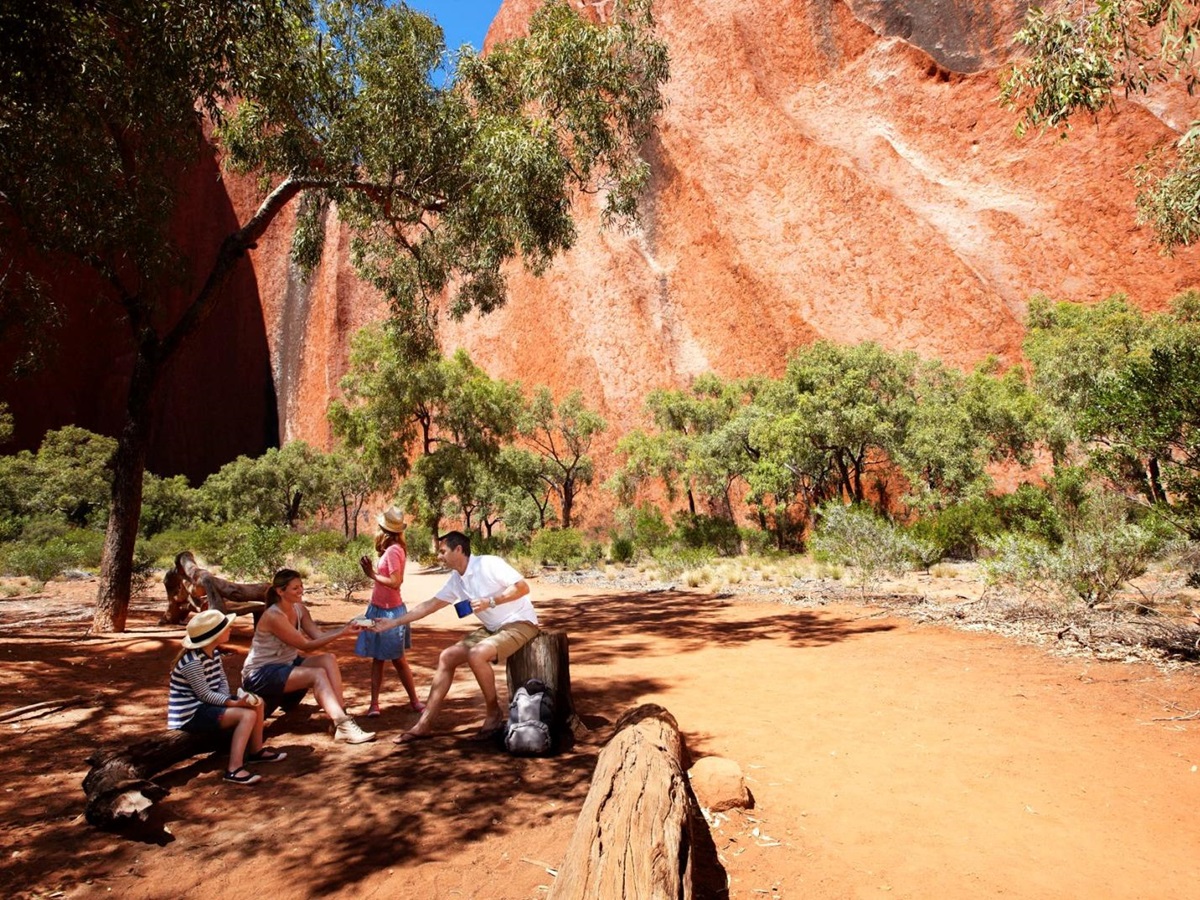 Family at a Gorge next to Uluru