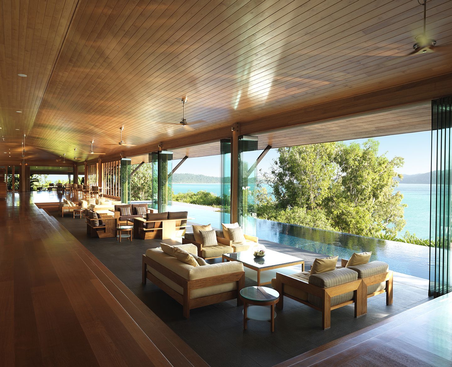 Long Pavilion at Qualia, Great Barrier Reef in Australia 