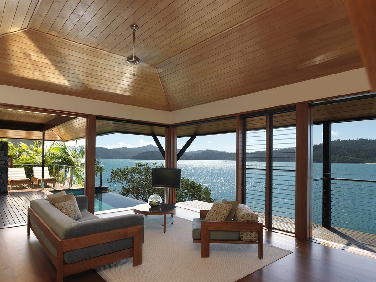 Sitting room at Qualia, Great Barrier Reef in Australia