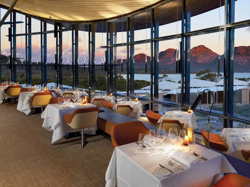 Dining at Saffire Freycinet