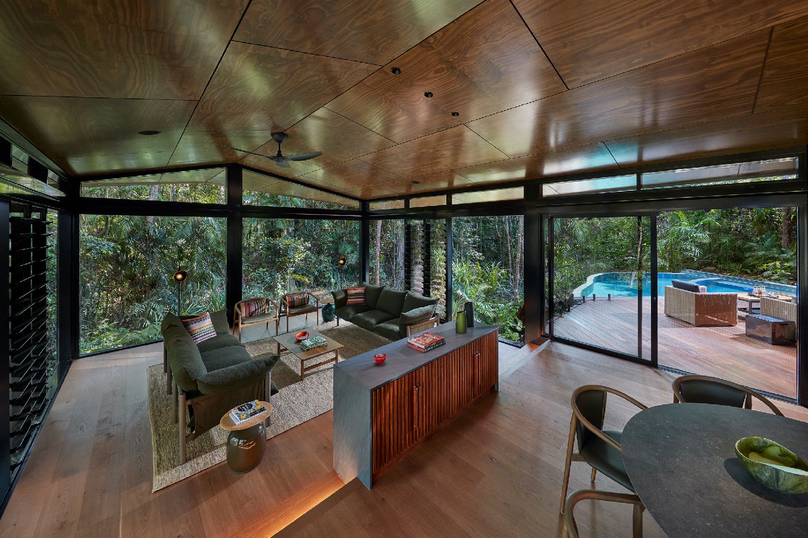 Vast lounge of the Daintree Pavilion at Silky Oaks lodge in Australia