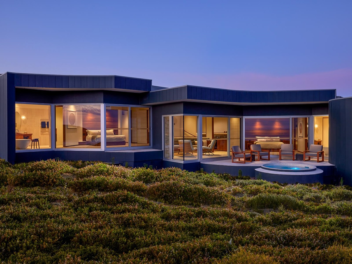 Exterior view of a guest suite and private pool at Southern Ocean Lodge