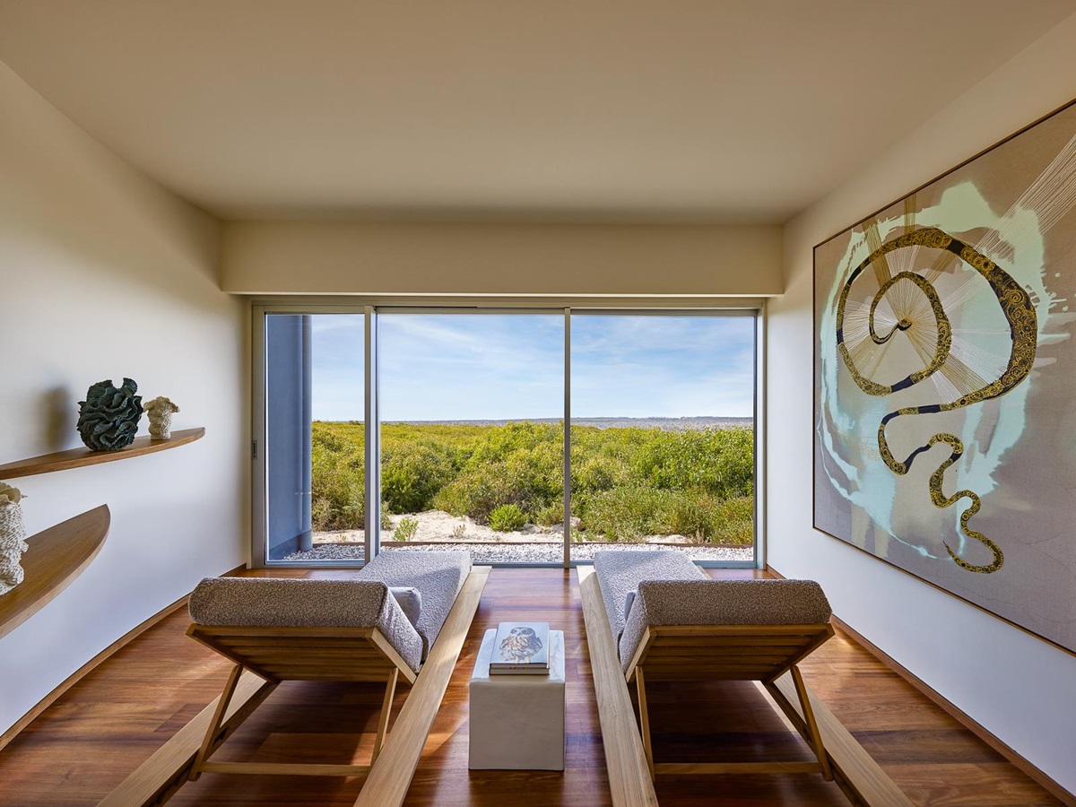 A spa treatment room at Southern Ocean Lodge