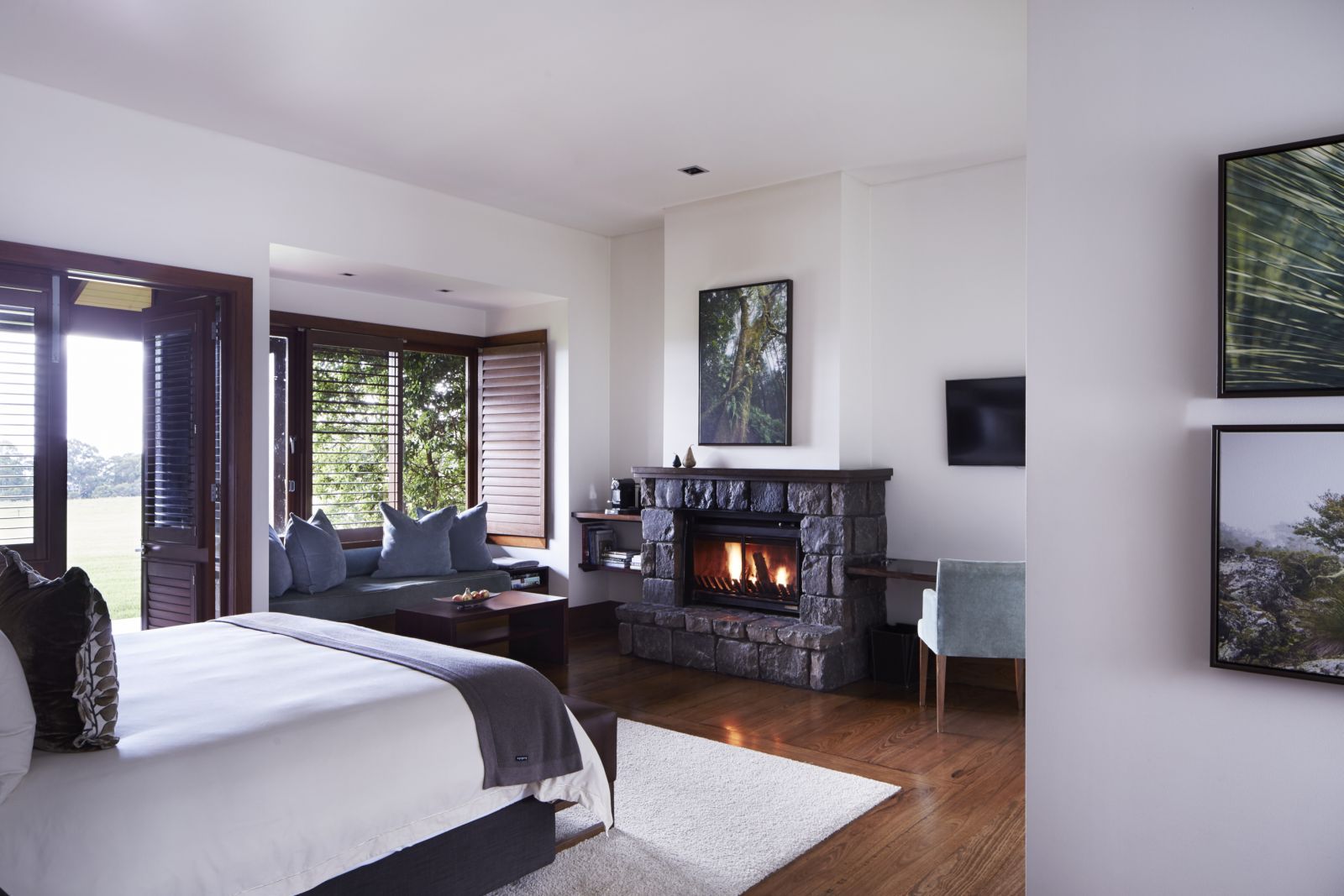 Suite at Spicers Peak Lodge in Australia 
