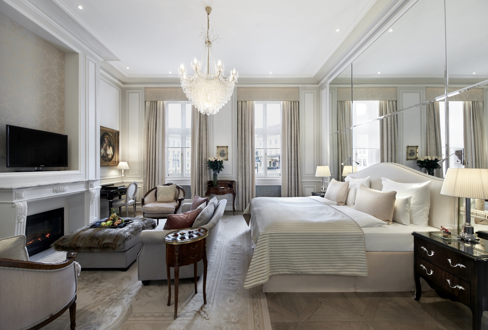 Deluxe Junior Suite at Hotel Sacher Wien
