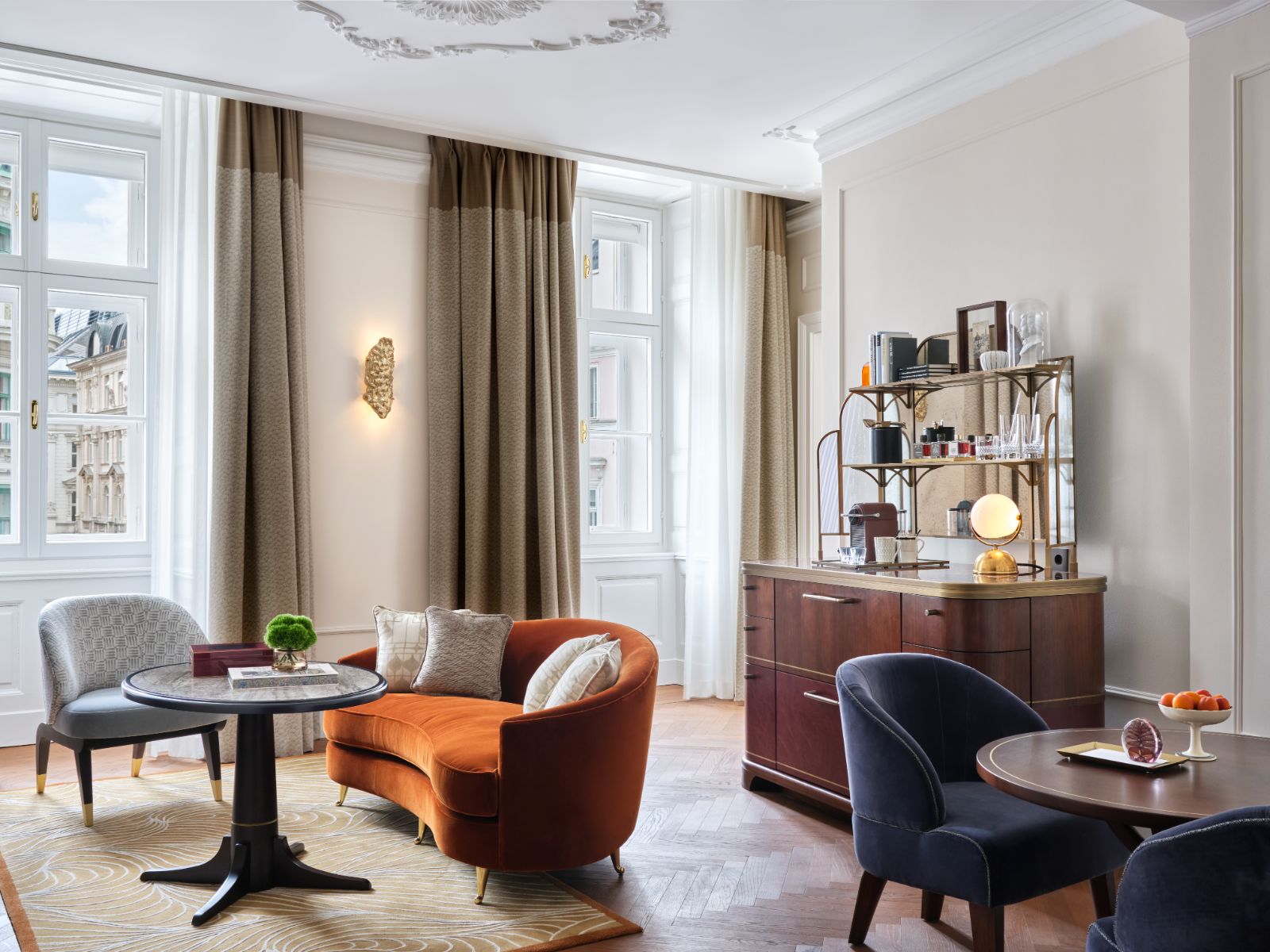Executive guest suite living room at the Rosewood Vienna in Austria