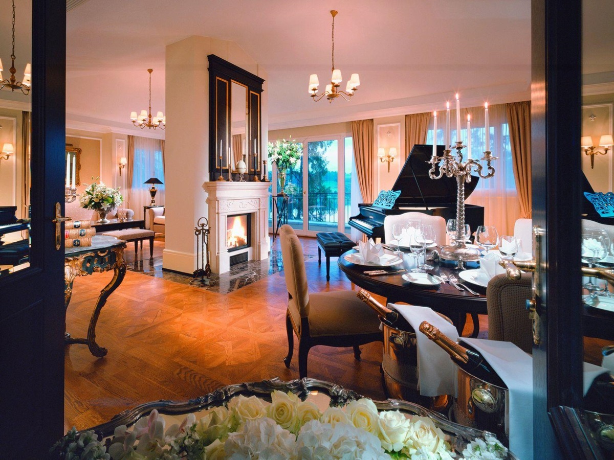 Mozart Suite of the Schloss Fuschl hotel in Austria