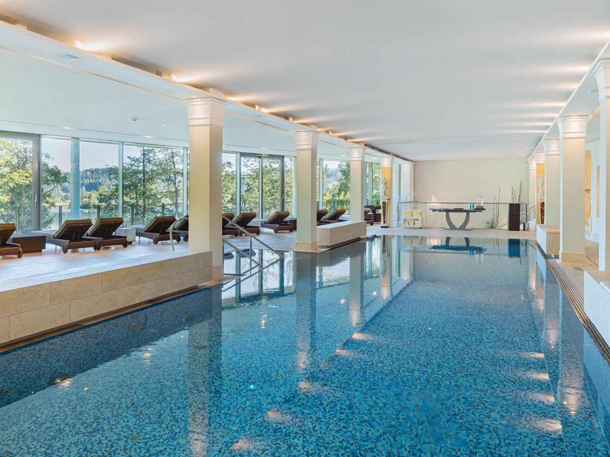 Spa pool at luxury hotel Schluss Fuschl in Austria