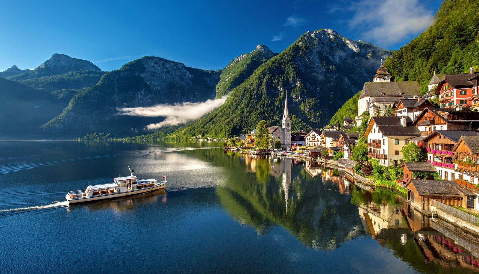 A river boat cruise in Hallstatt in Austria