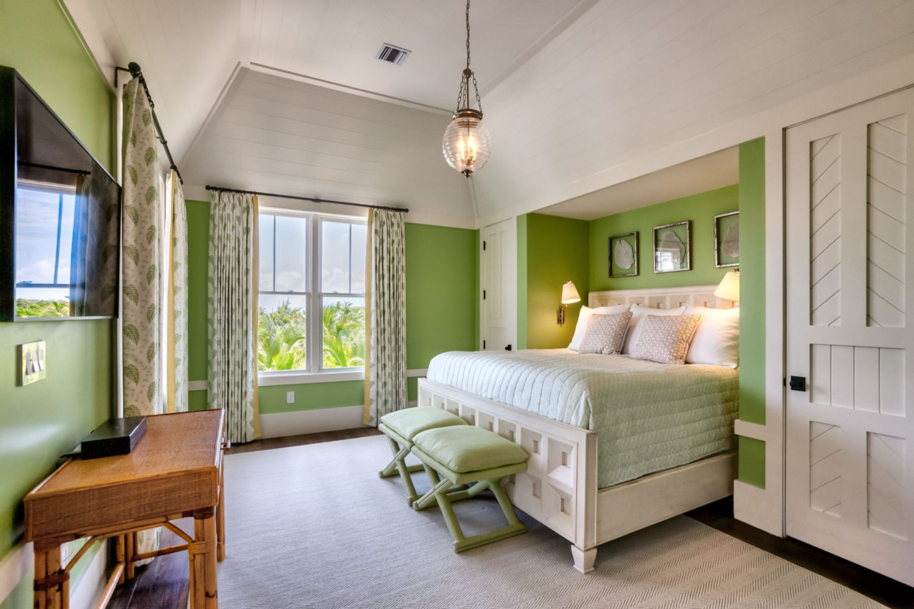 Bedroom 1 at Sea Oats, Elbow Cay in the Bahamas