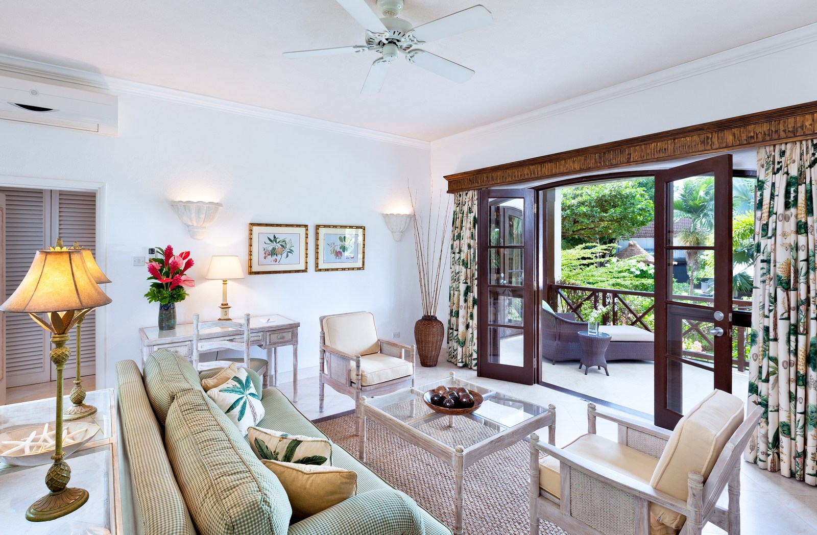 Living room in one of the bungalows of Sandpiper, Barbados
