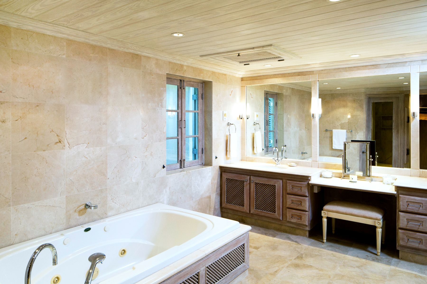 Bathroom at Bachelor Hall in Barbados