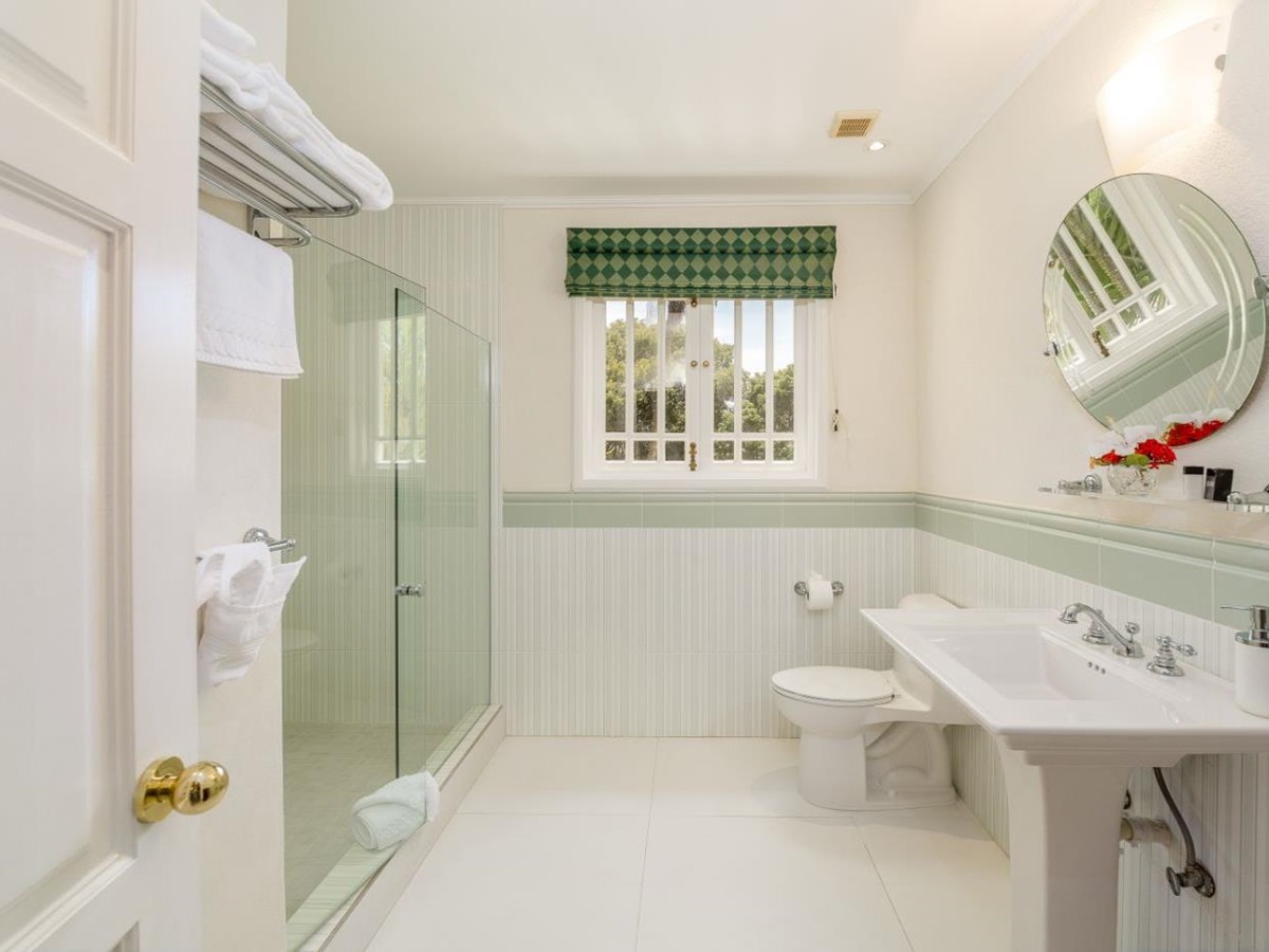 Bathroom 2 at Bohemia in Barbados
