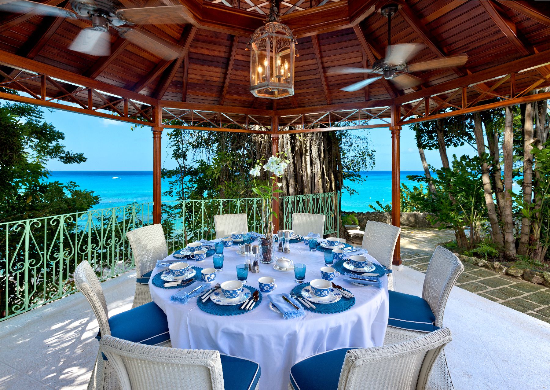 Outdoor dining at Crystal Springs in Barbados