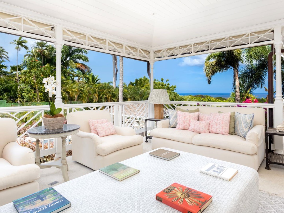 Outdoor Living at Half Moon in Barbados