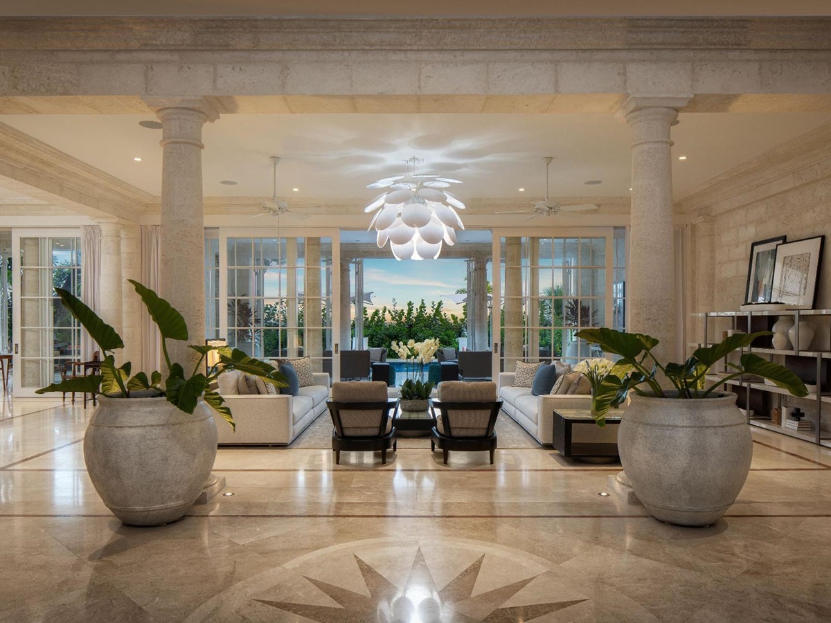 Living room at Kiko in Barbados