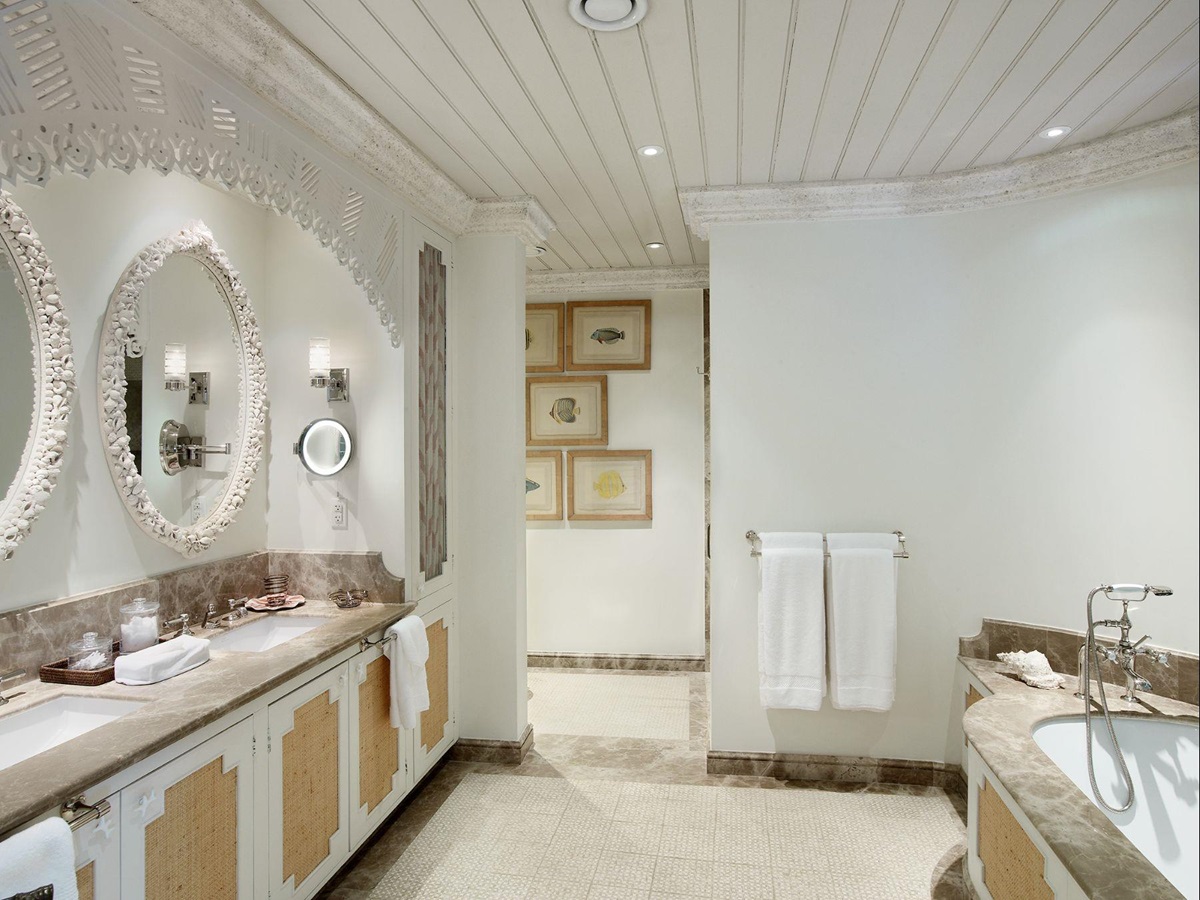Bathroom at Laughing Waters in Barbados