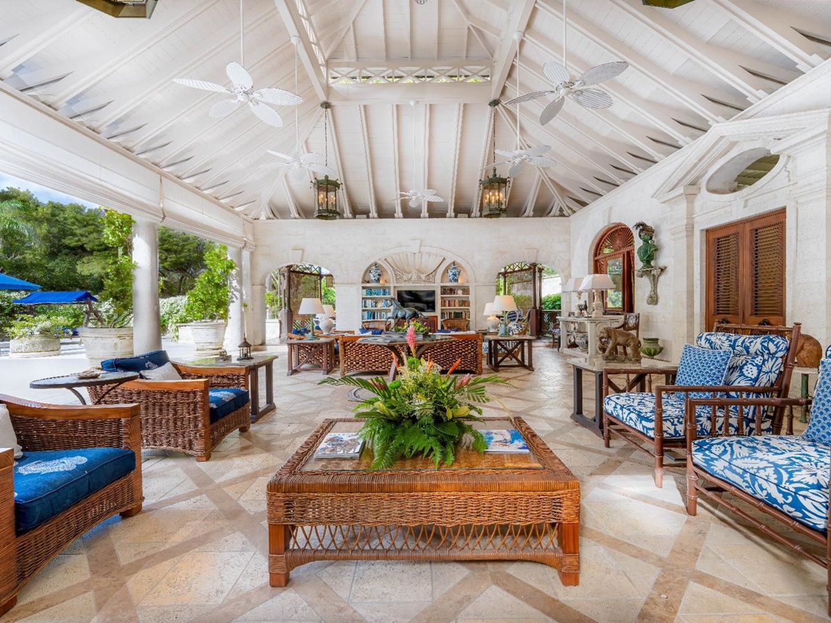 Sitting room at Laughing Waters in Barbados