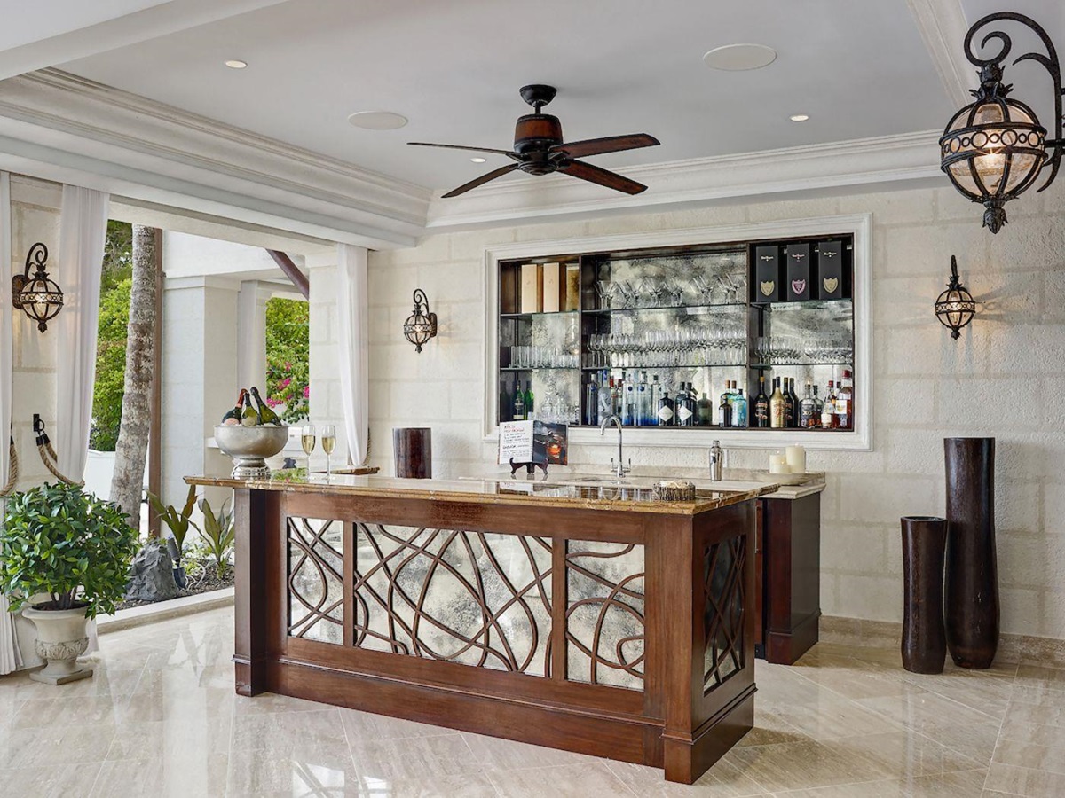 Bar at Seaclusion in Barbados